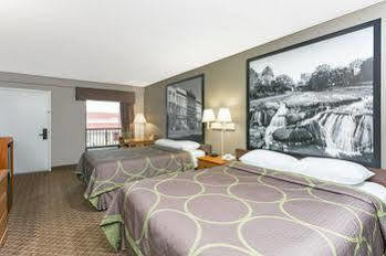 Super 8 By Wyndham Orangeburg Hotel Eksteriør billede